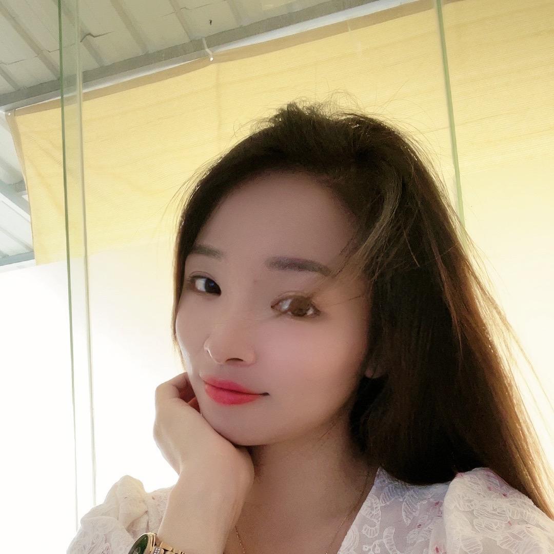 庐山姑娘（景观石小姐姐）