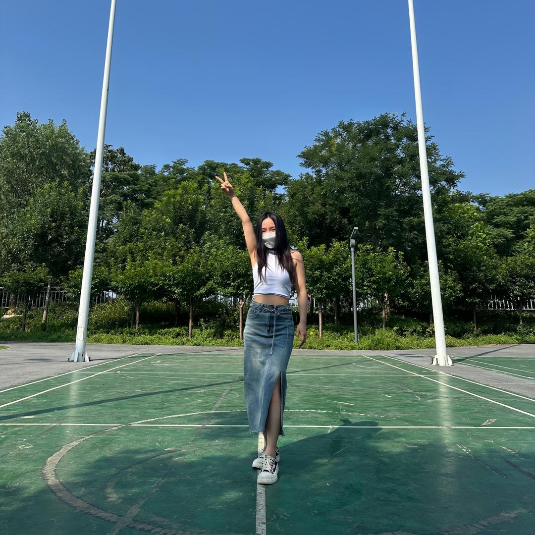 是小蒋呀(自学瑜伽)