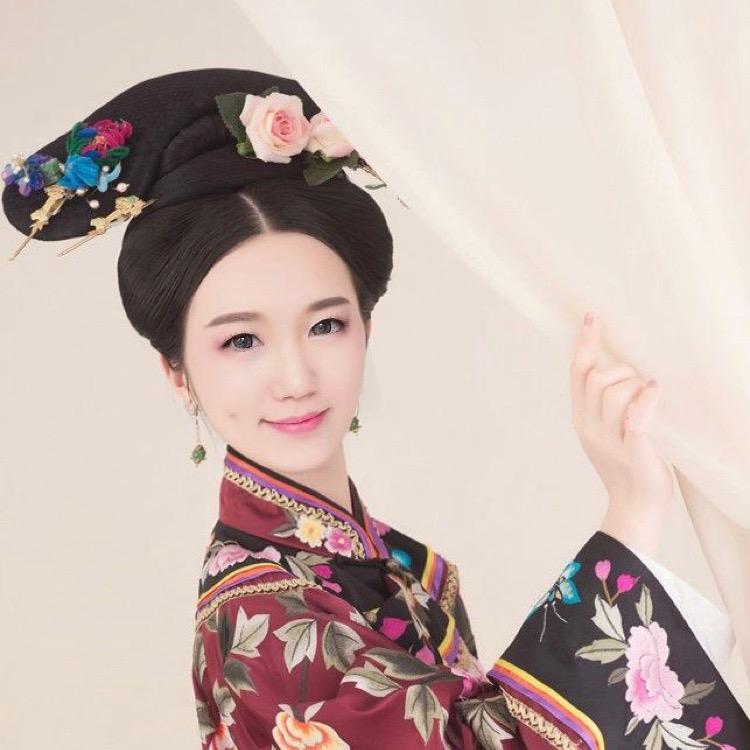 墨婉