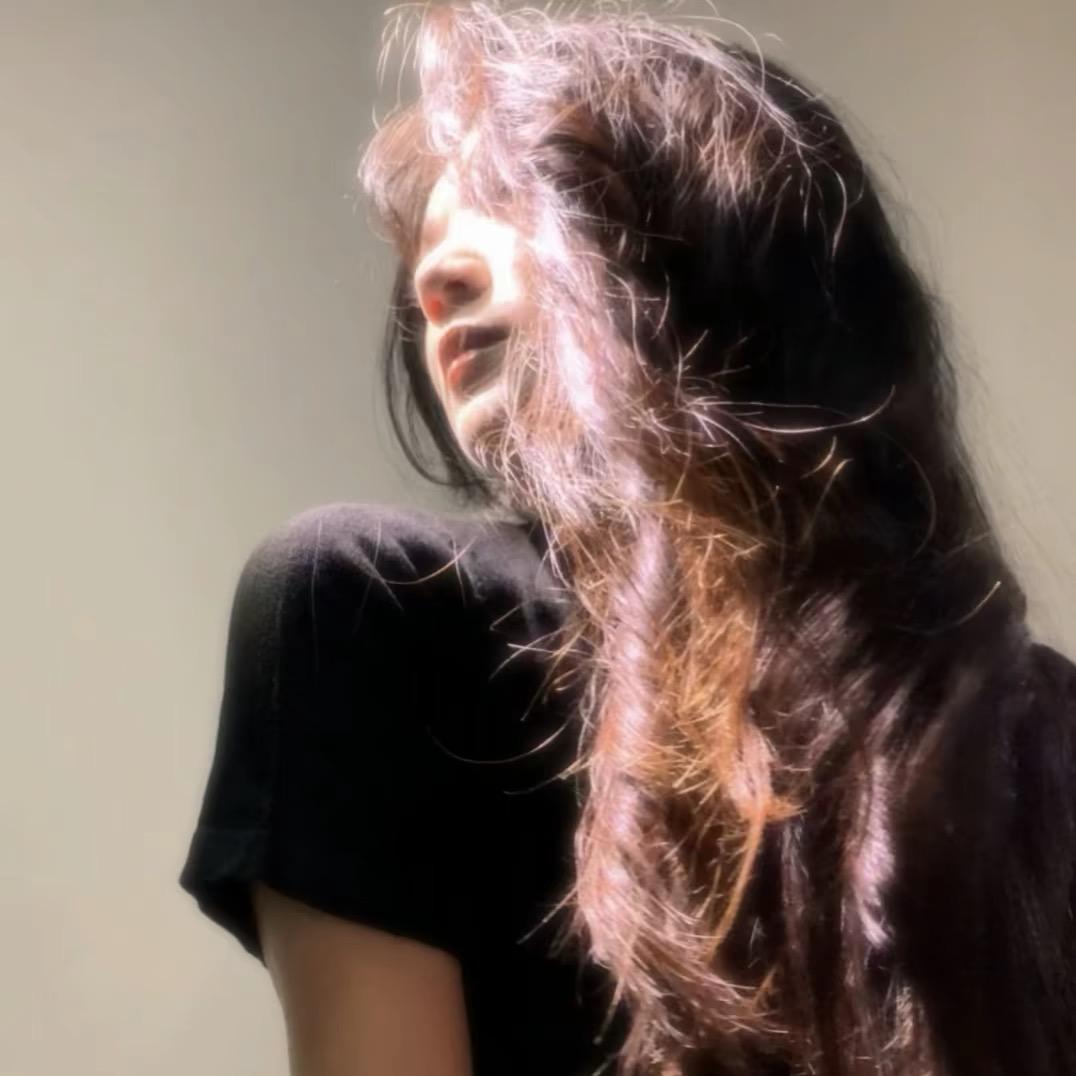 莫-