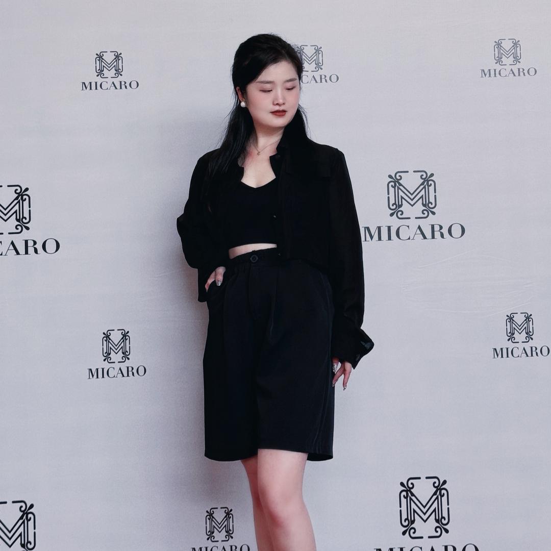 爱慕奢品婚纱小娜