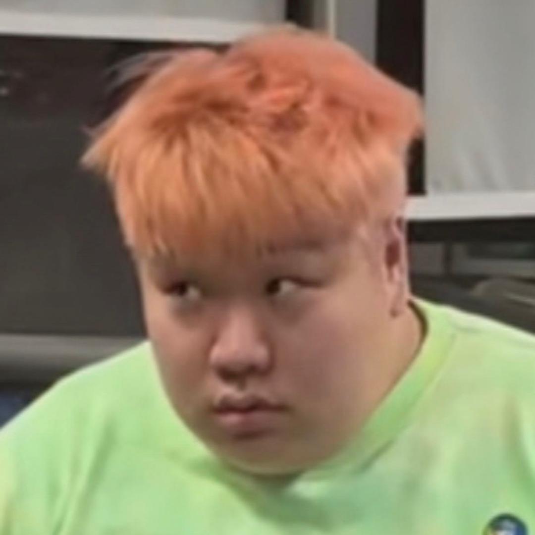 洛伊伊伊伊伊伊伊