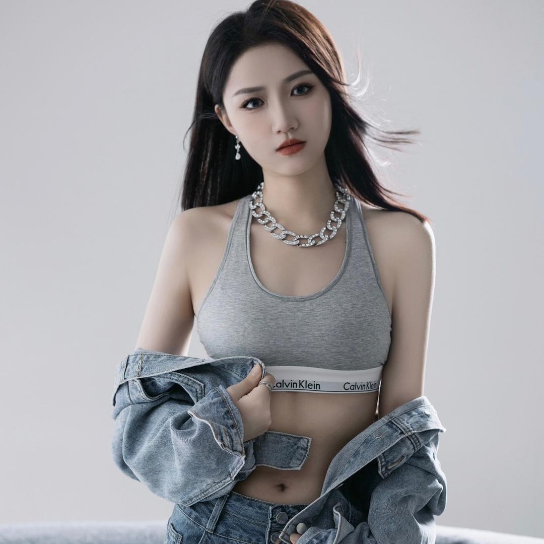 玥玥同学