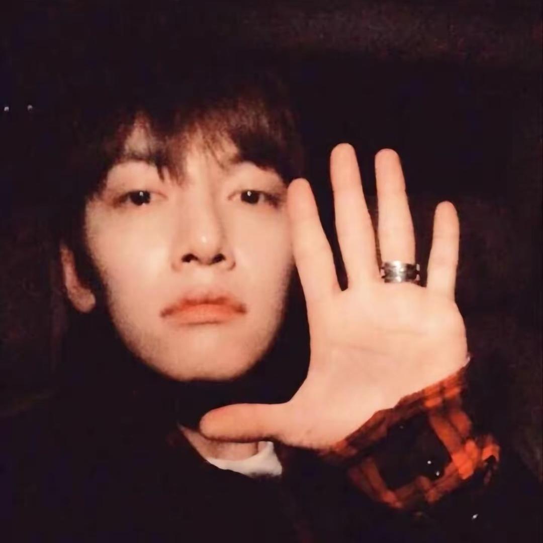 我头痛得睡不着