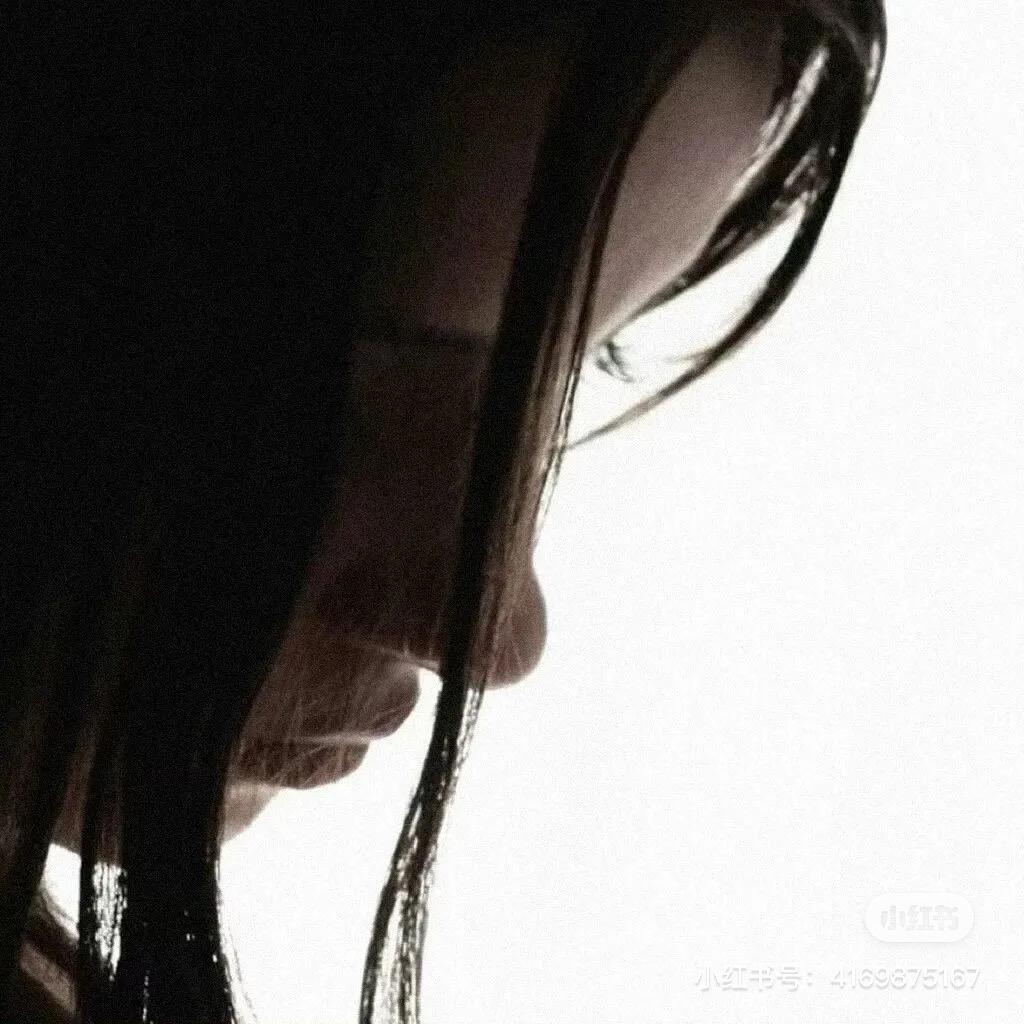 @𝐜𝐚𝐦𝐢𝐥𝐥𝐞 🦢