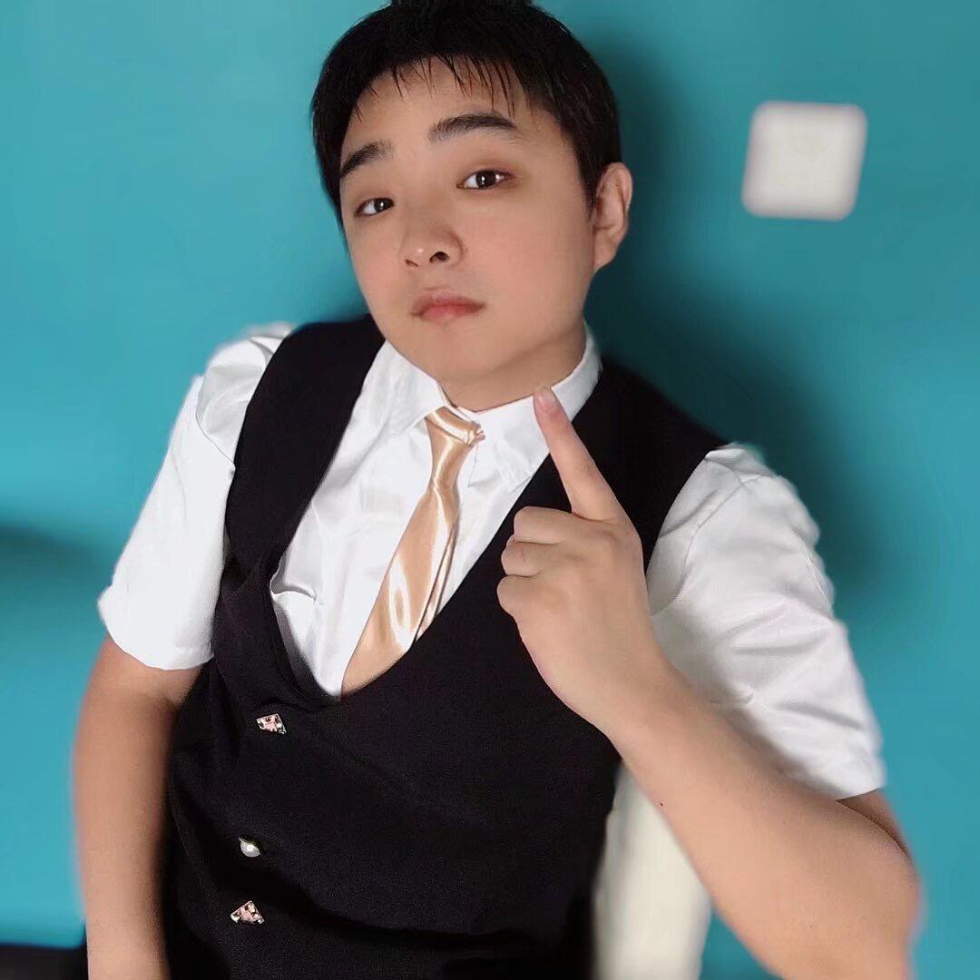 亿可爸爸