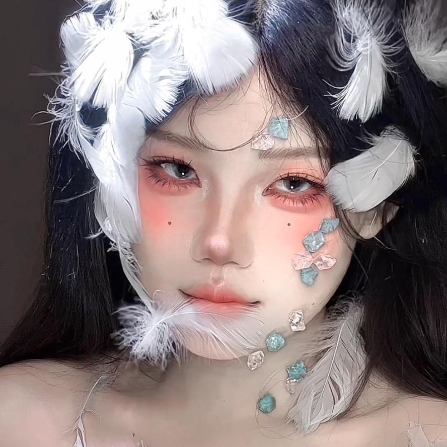 阿飒萍.