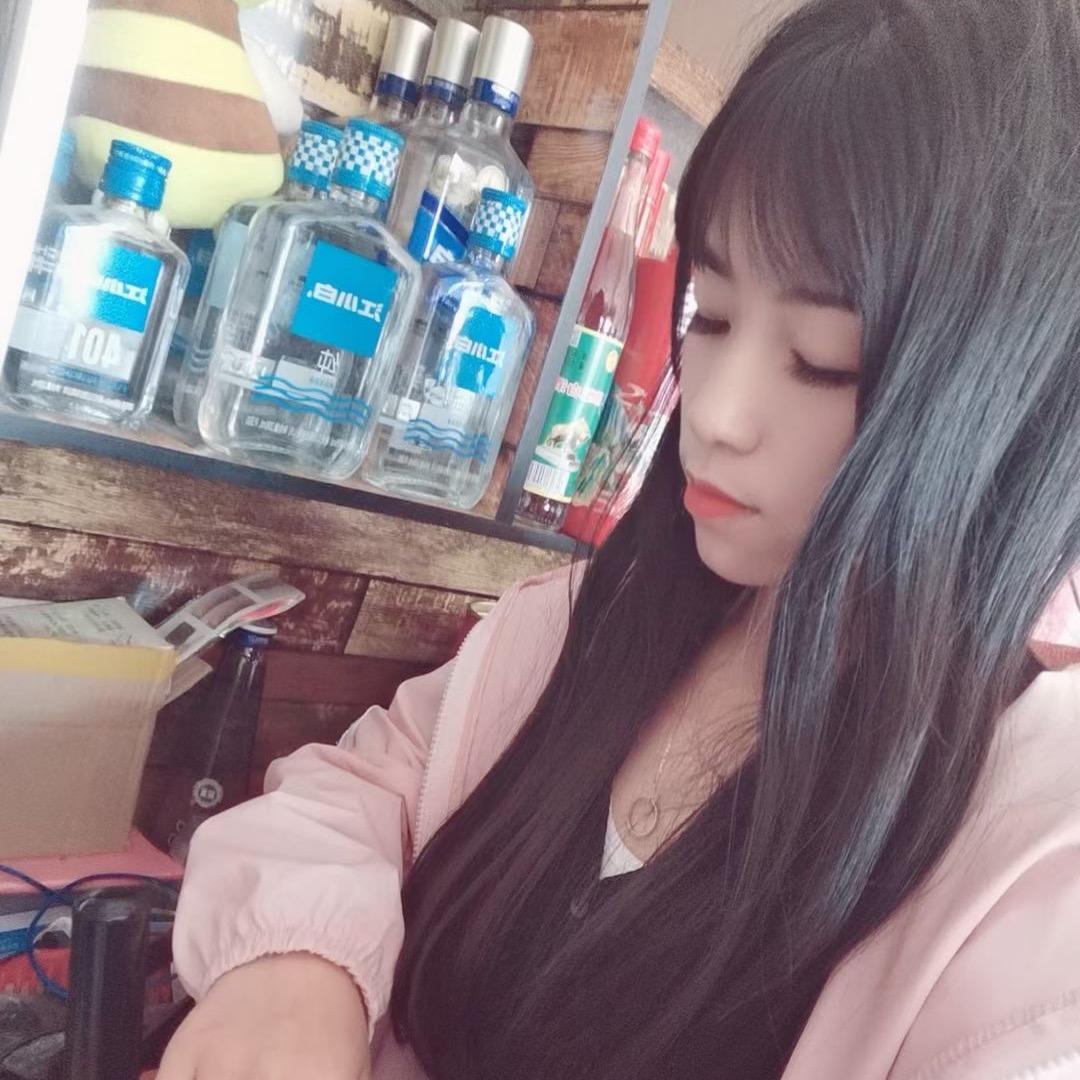 莹莹