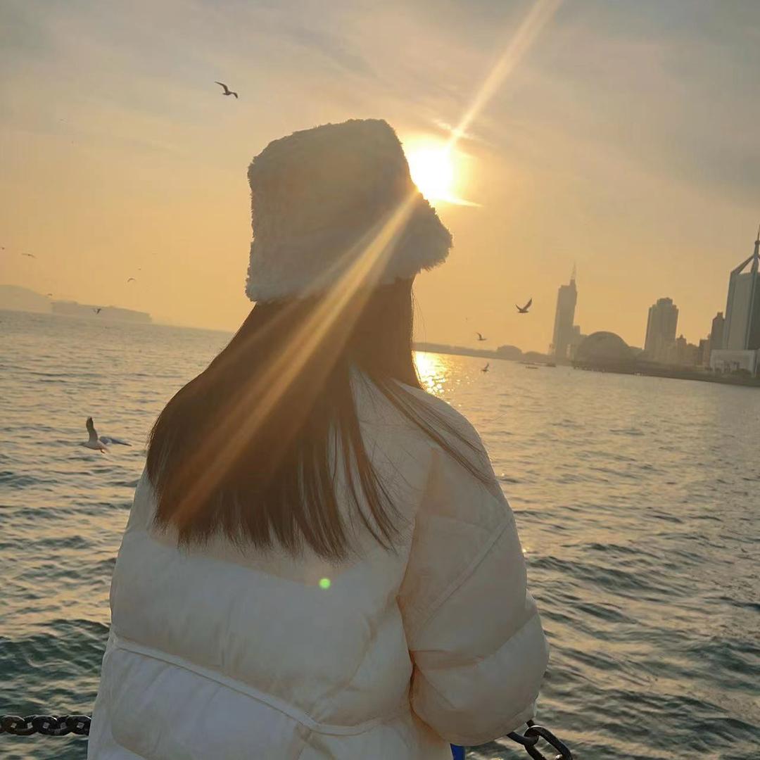 是小晶呀
