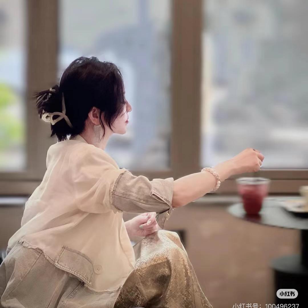 袁至琴