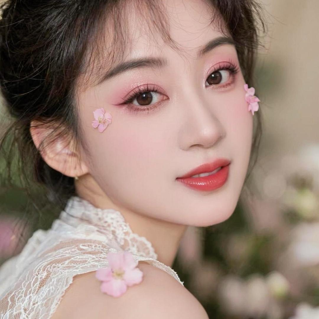 👑嫣然🌸🌸
