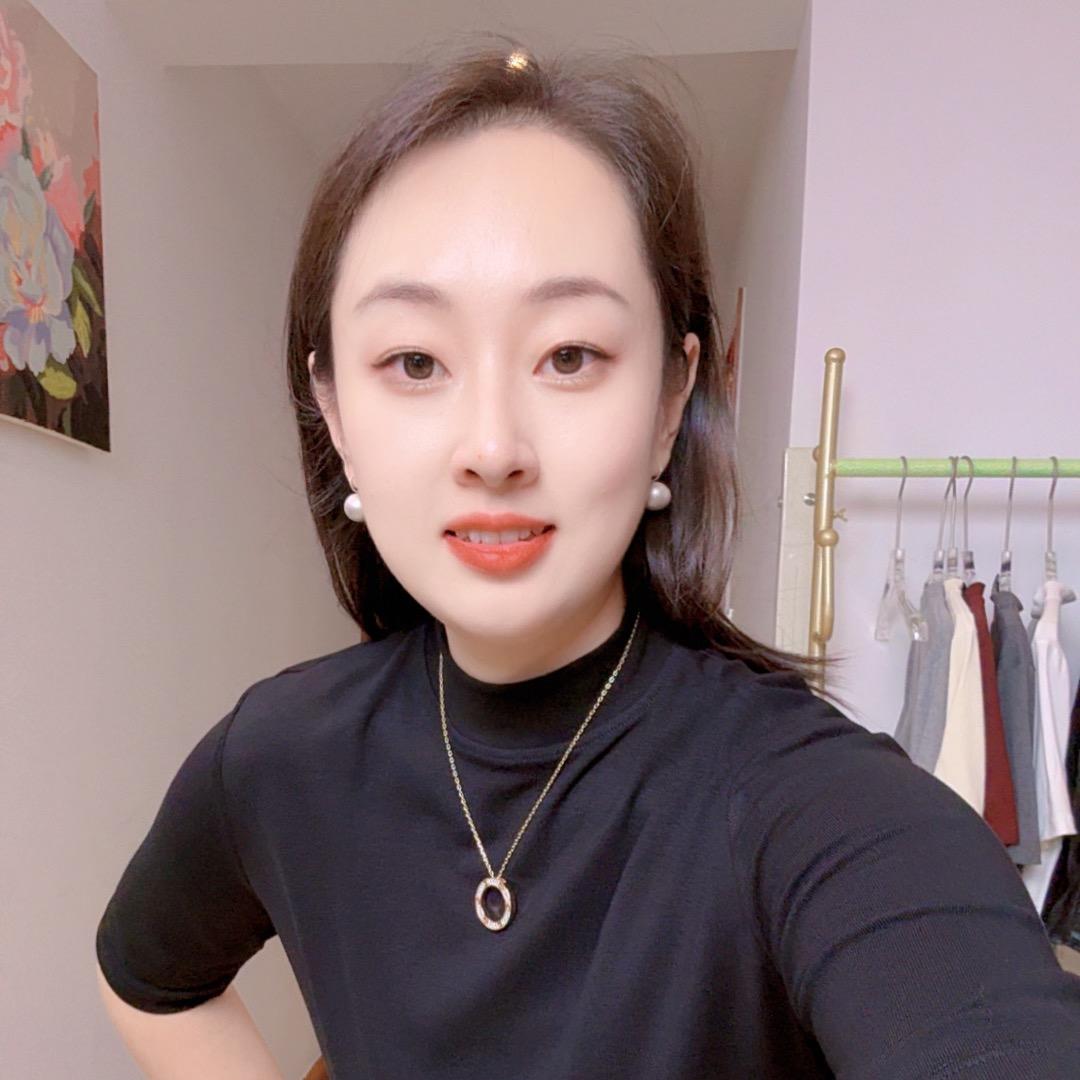 四季时尚女装