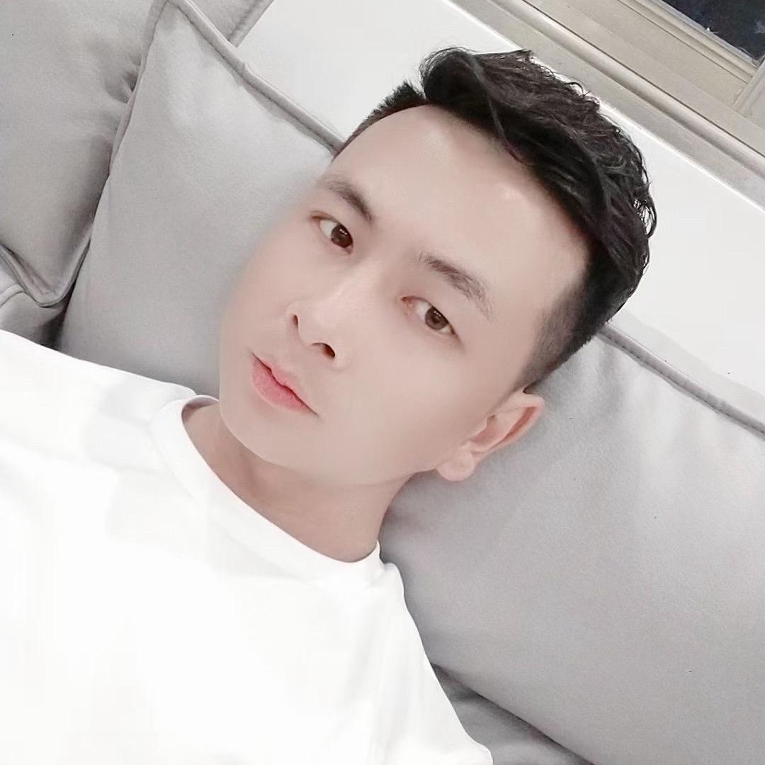 🦹‍♂️小老弟