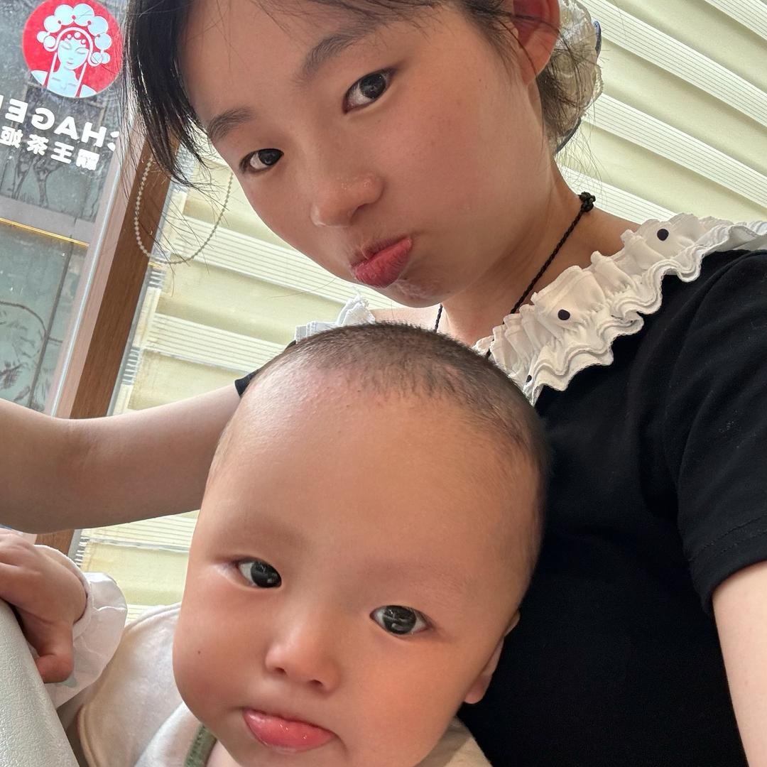 霞闯江湖（带娃版）