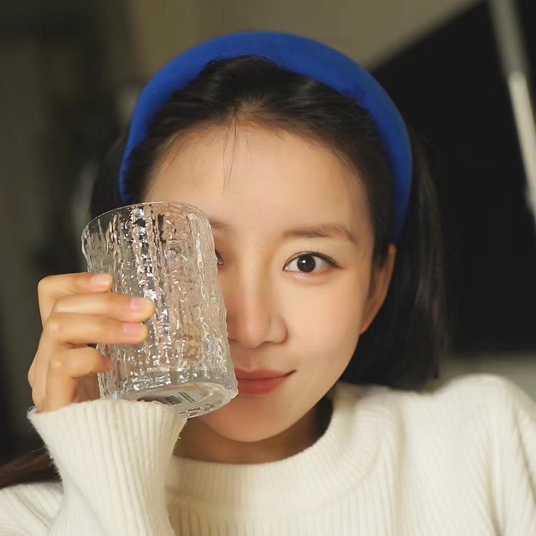 瑶瑶很会喝