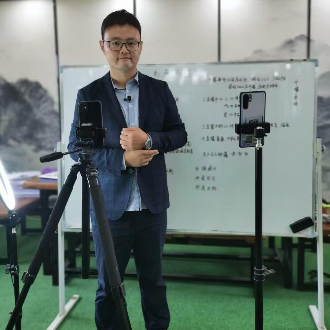 狗哥的狗圈儿