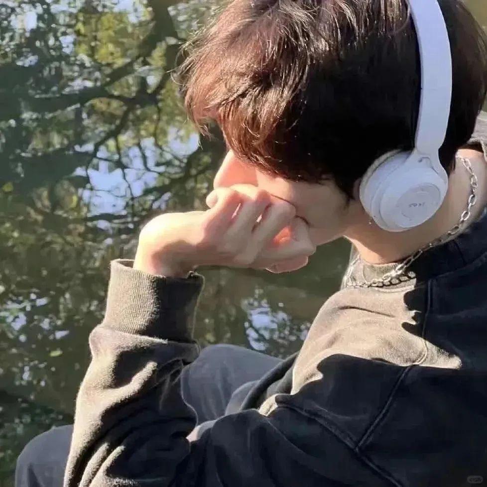 曦 .𝓜𝔂