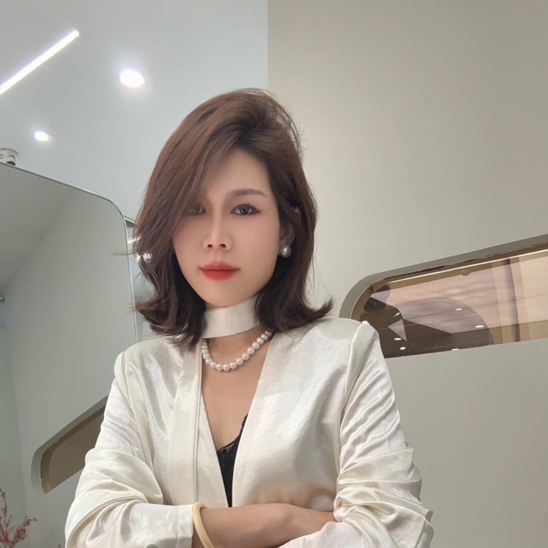 郑州银基双姐服饰店