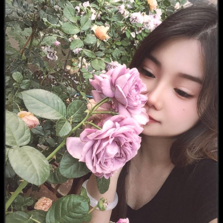 ༄ོ༊࿆小鱼儿࿐