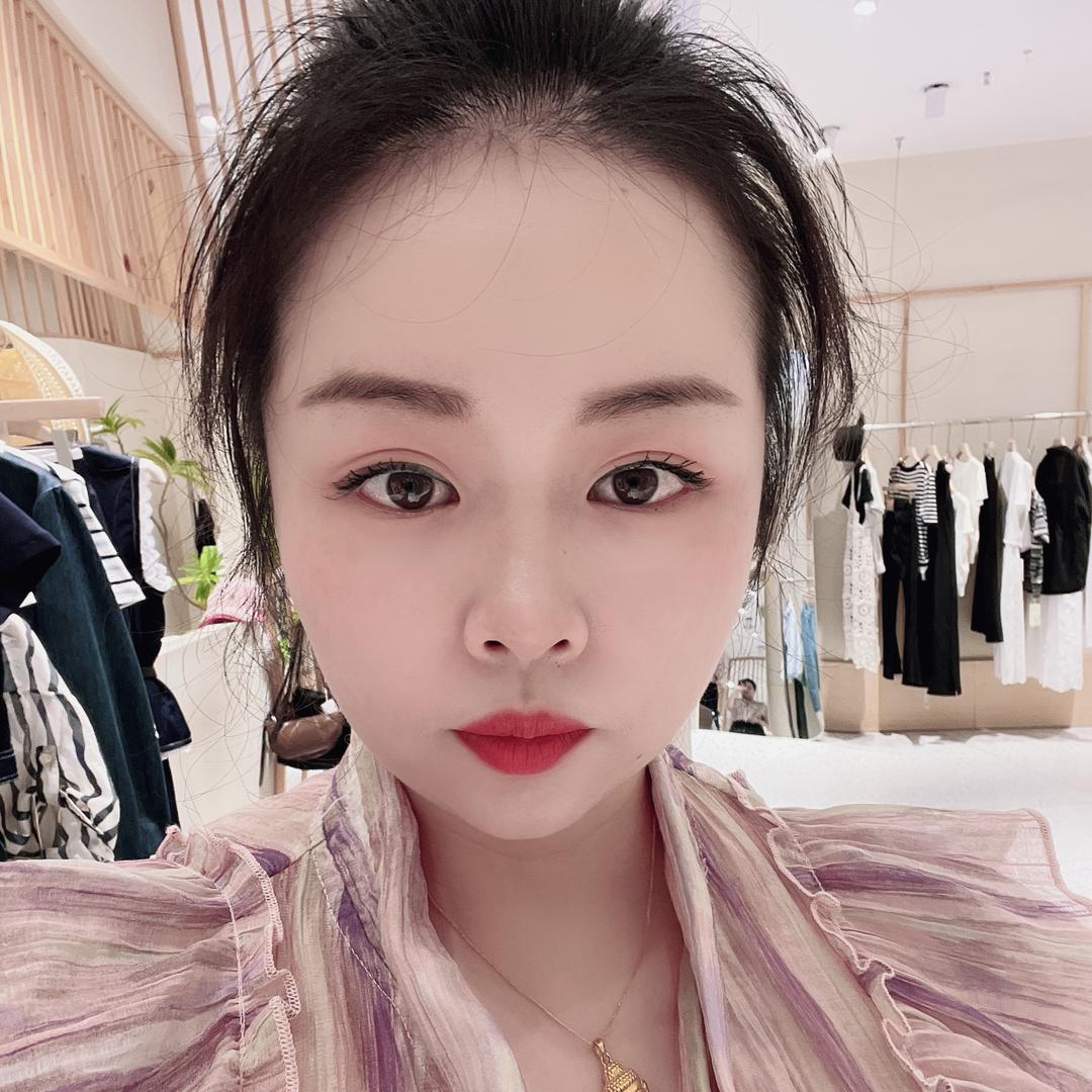 合川财富广场艾薇尔-蓉兒