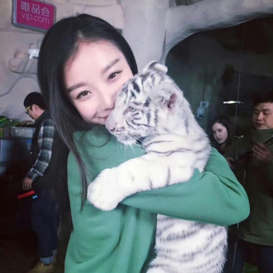 小瑾瑾瑾瑾