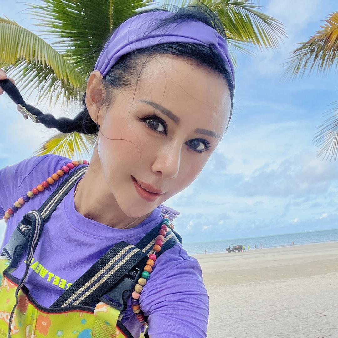 静小静赶海