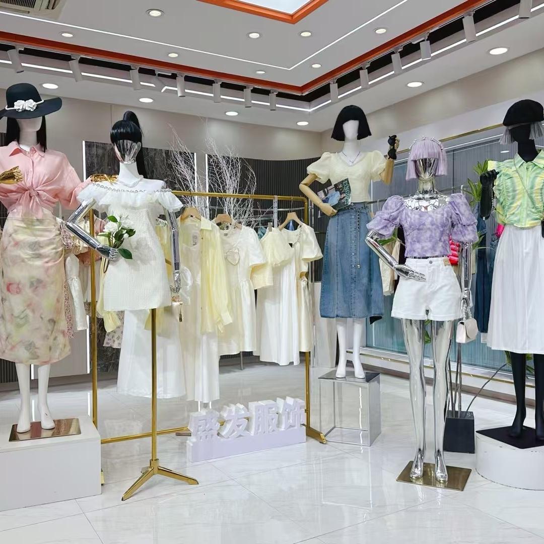 千禧轻奢精品女装