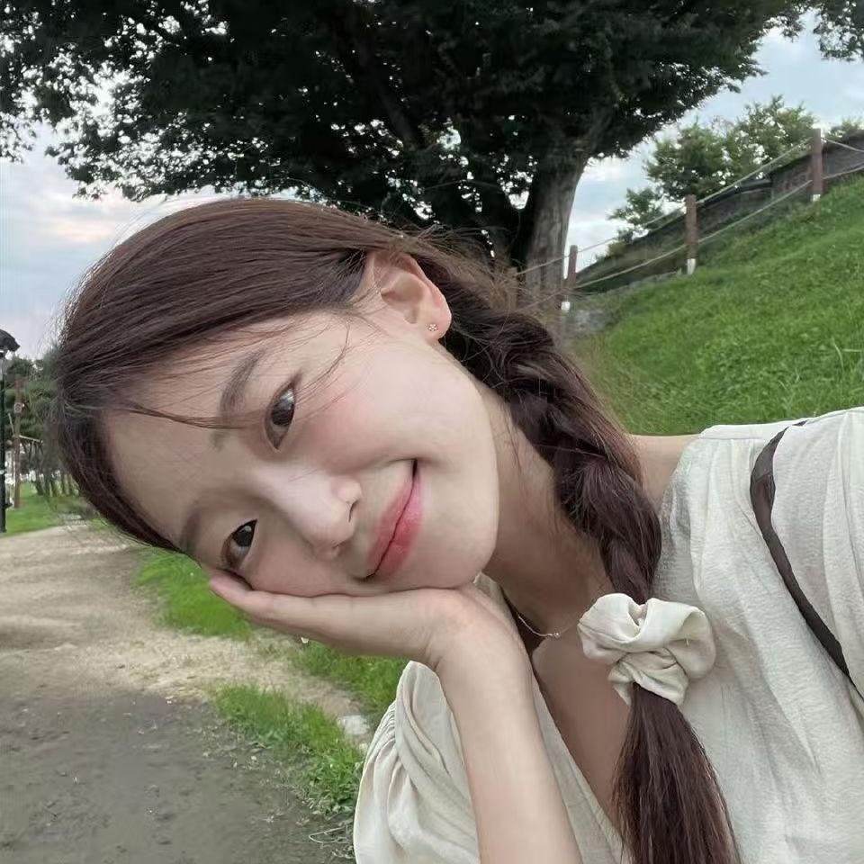 张翻翻.