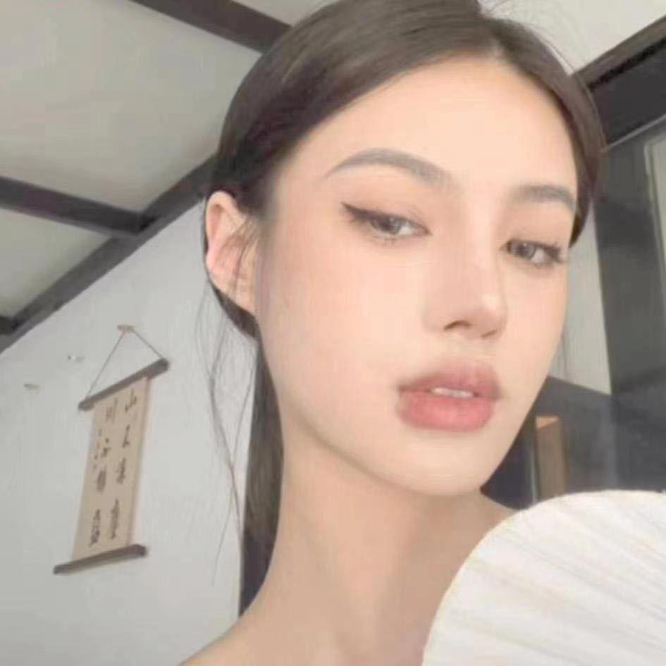 月亮睡醒了