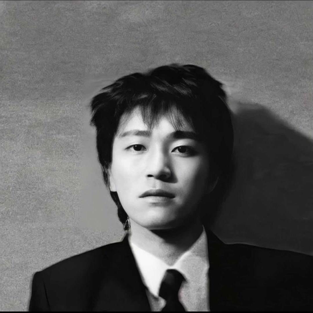 会飞的蜗牛吖🍂