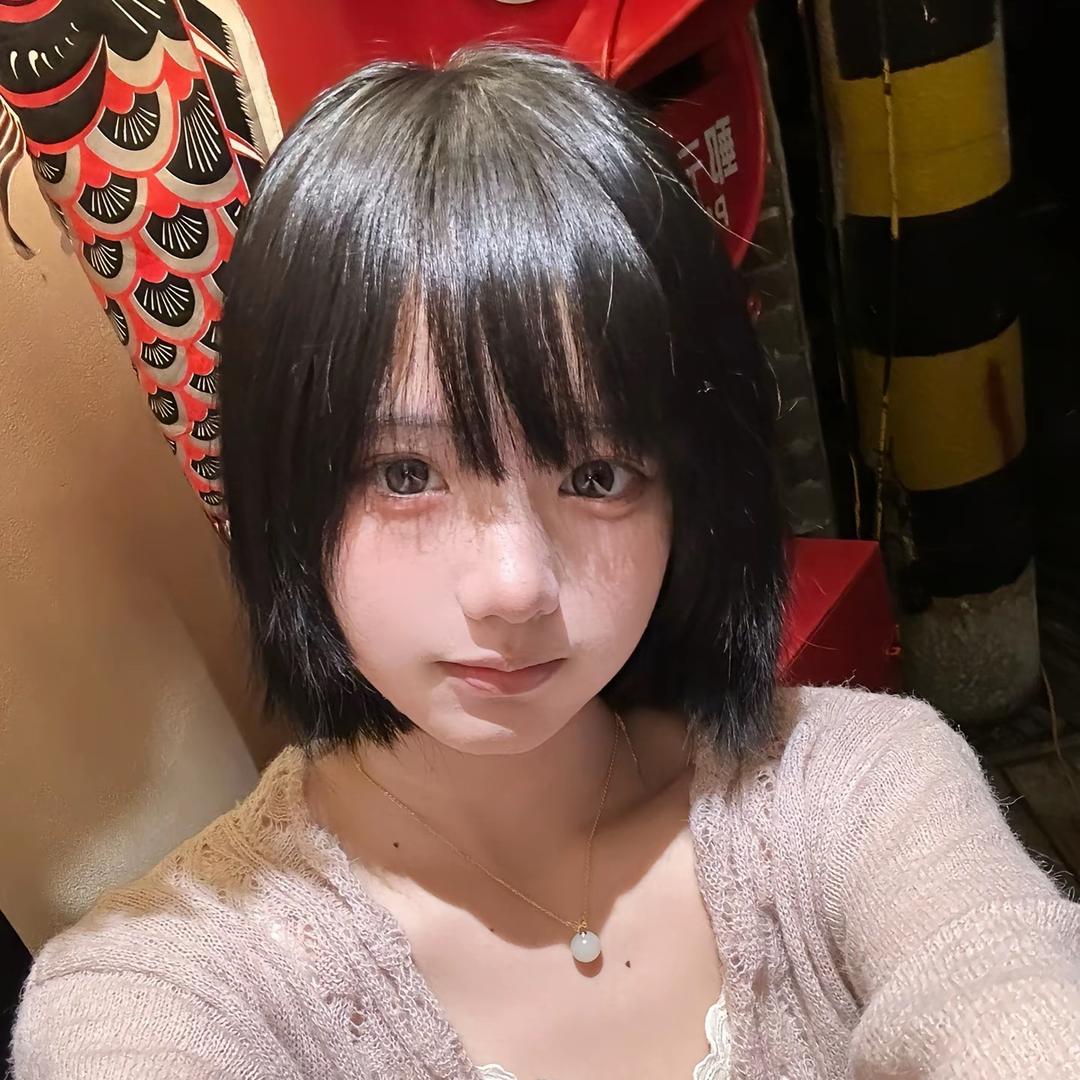 眼泪浸湿肯德基果然麦当劳最好吃