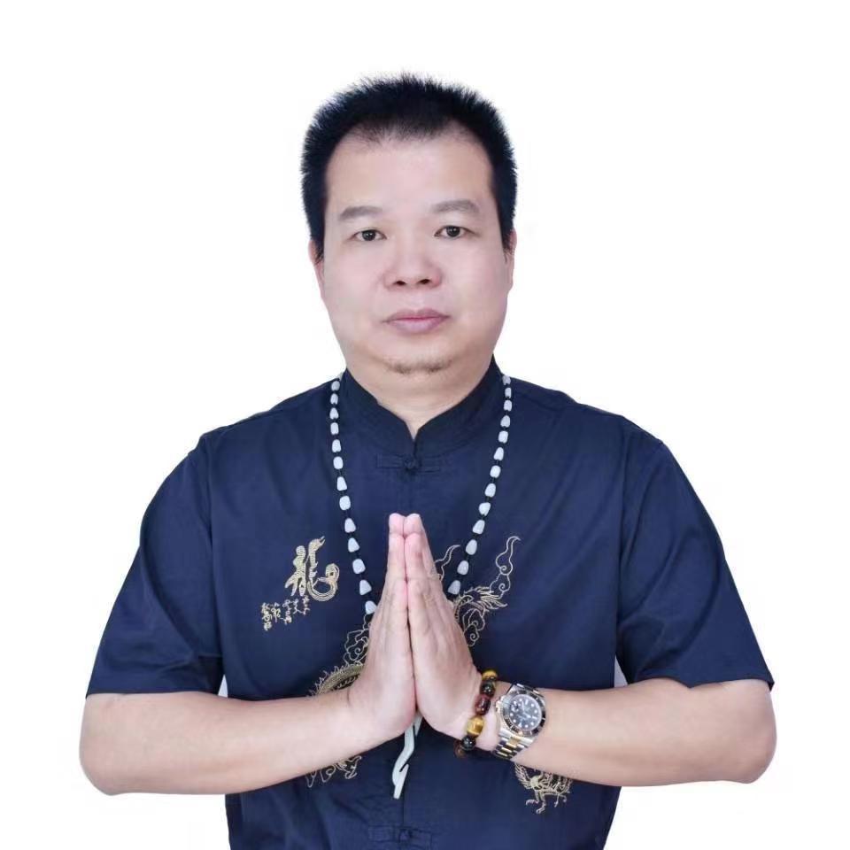 泰聖山人