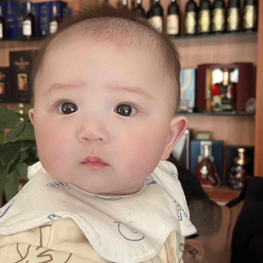 一只小馒头