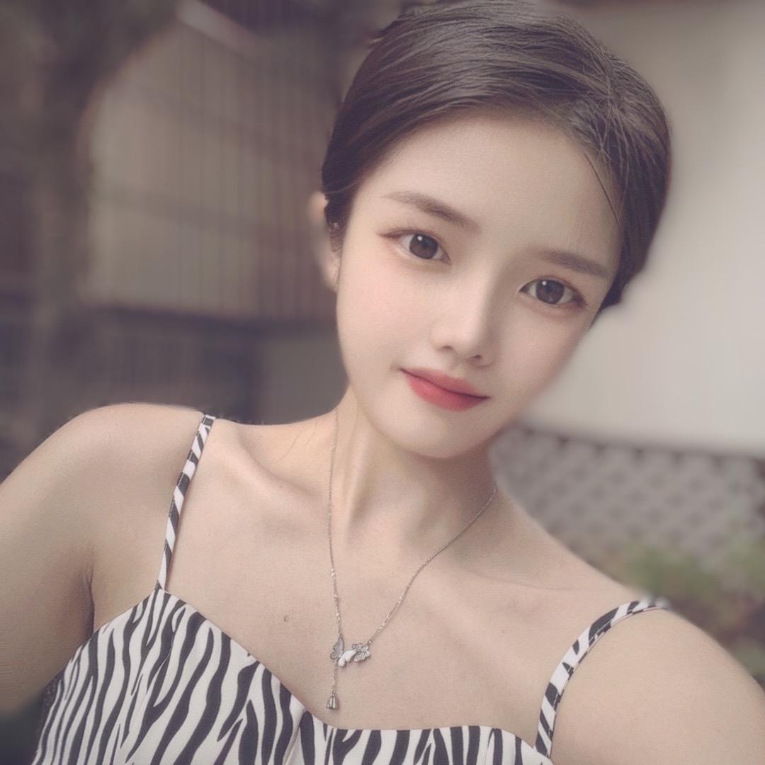 小晴晴.
