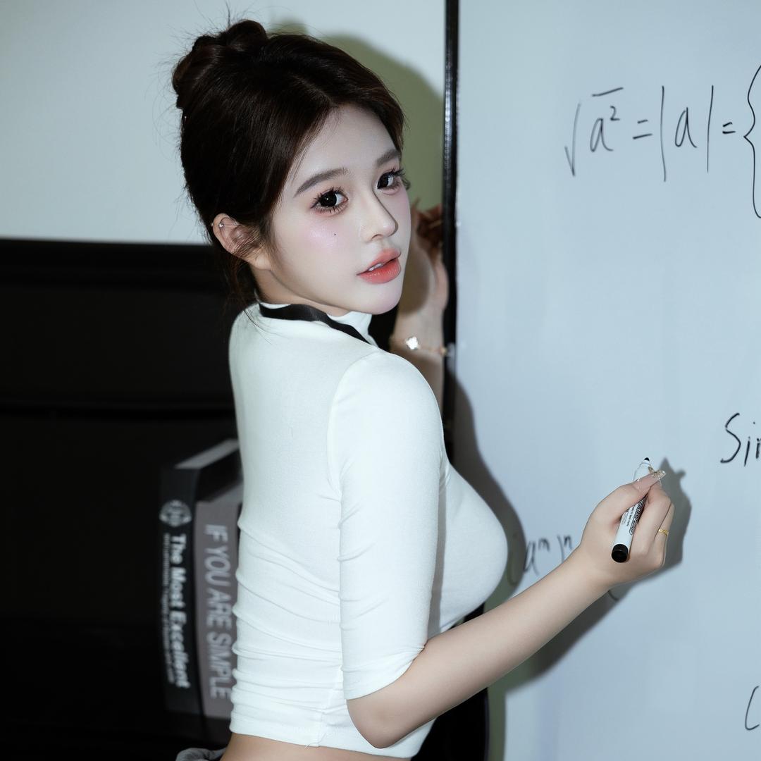 万万子🍑
