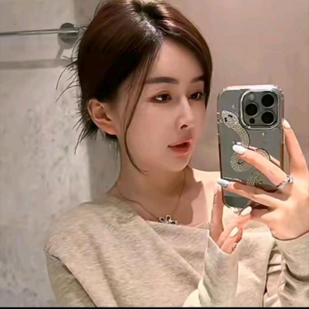 小允姐姐（爆款穿搭）