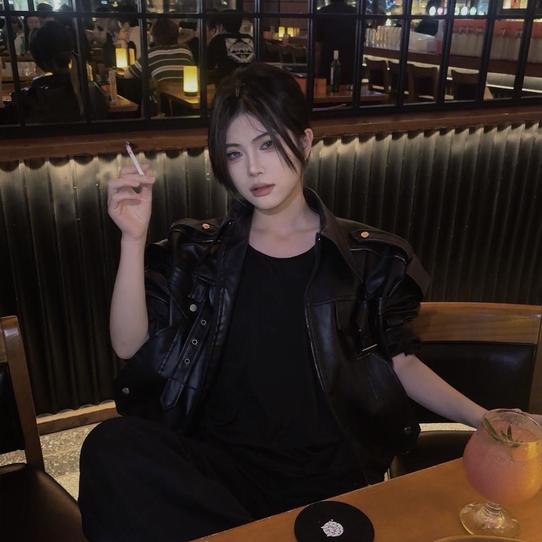 欧欧₍˄·͈༝·͈˄*₎◞ ̑̑