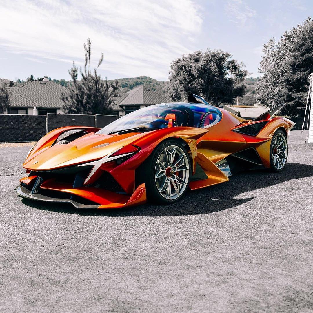 Reverie Car
