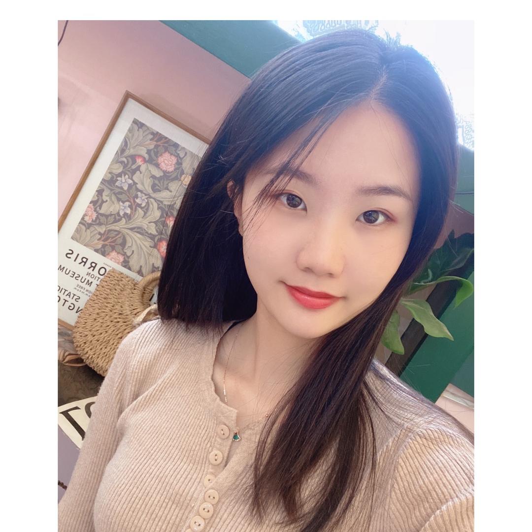 东湖学府-诗姐姐🐷🐷