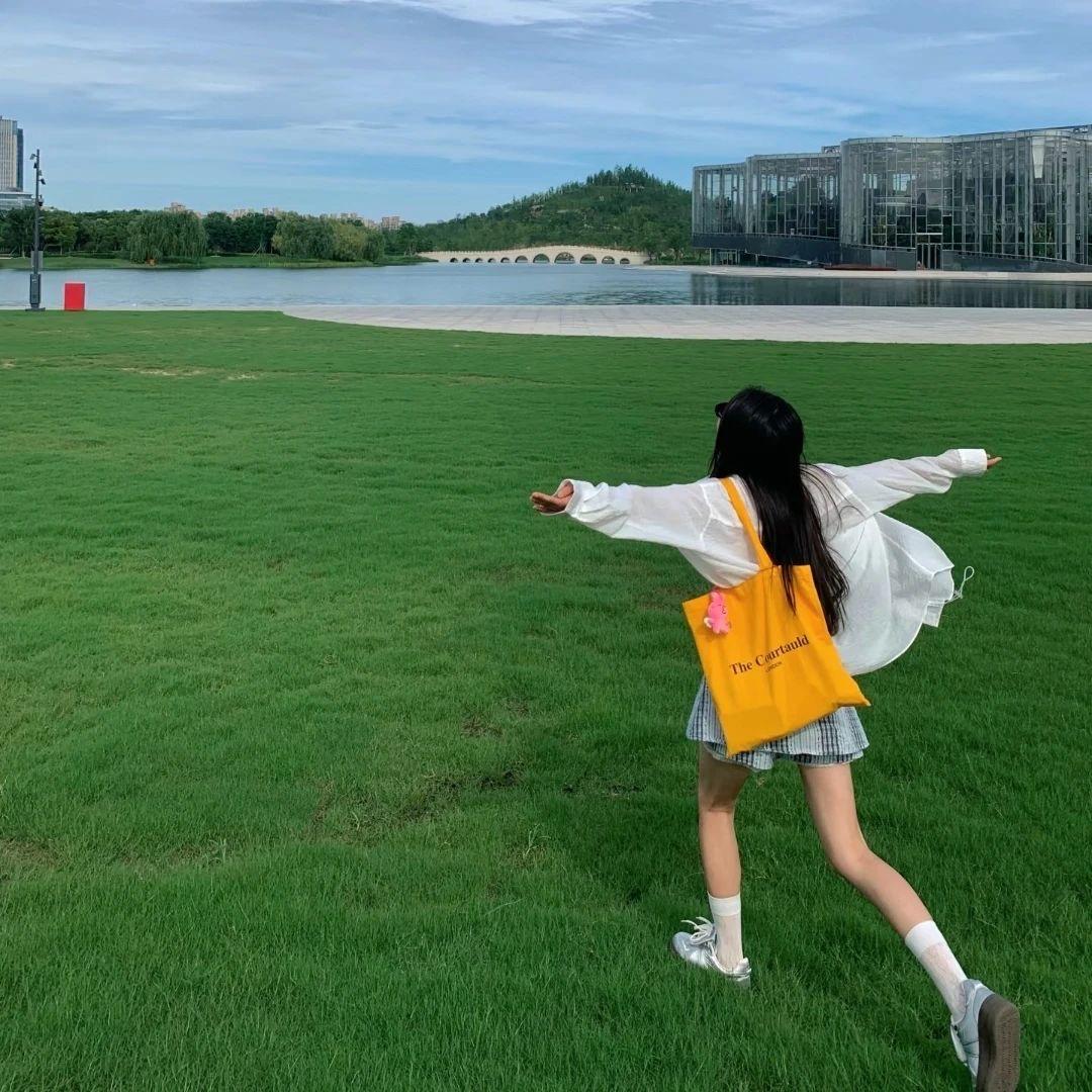 啧啧