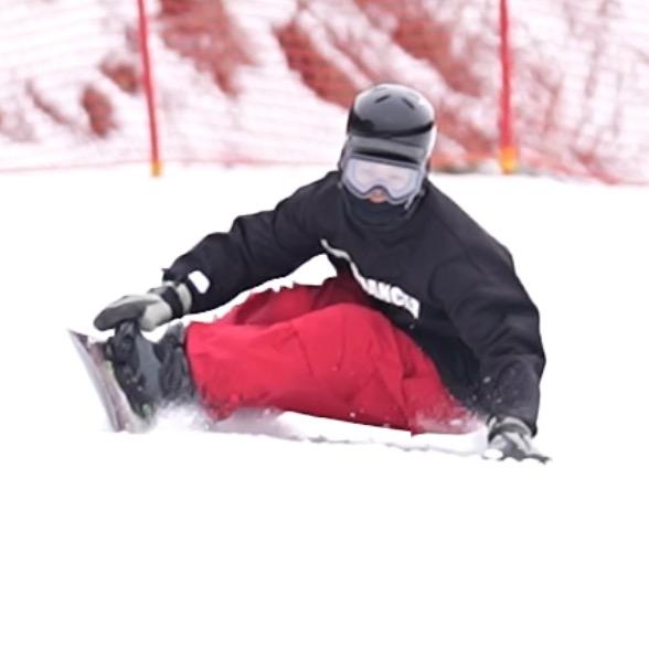 教滑雪的vV威（梦都美约课）