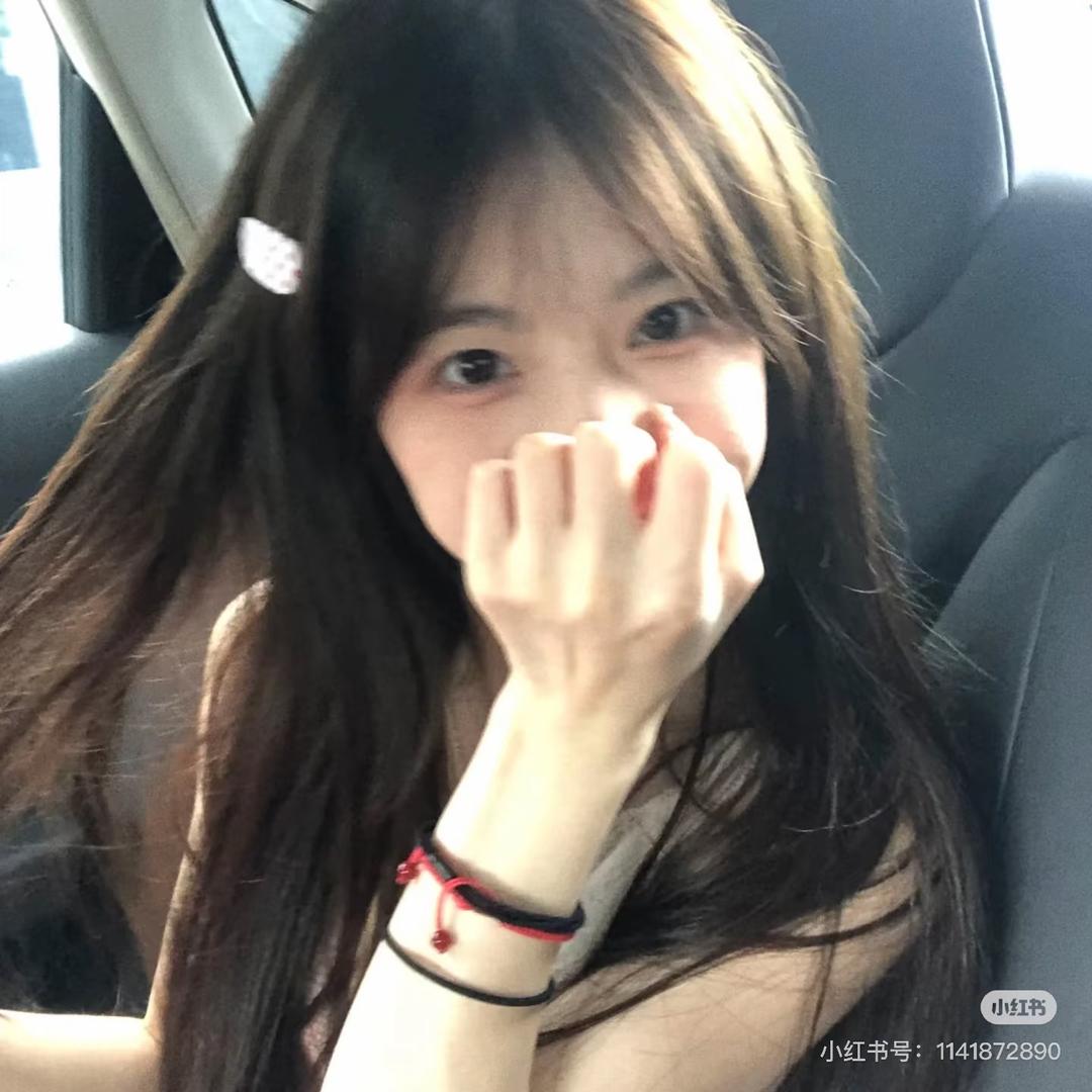 小啵的衣服