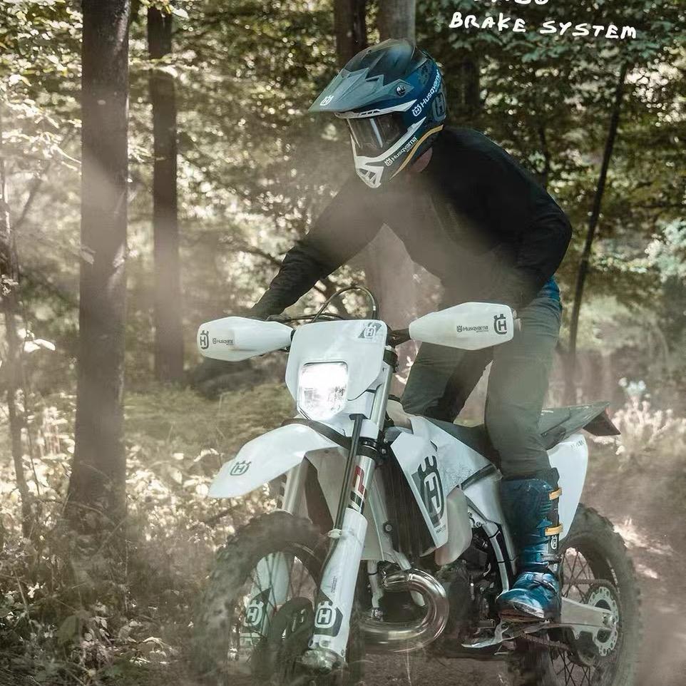 瓮安众心玩越野