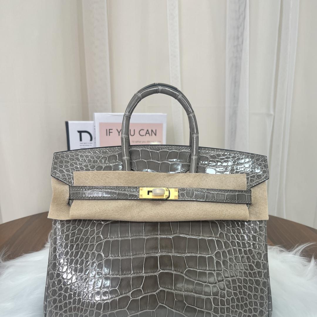 至臻高定稀有皮女包