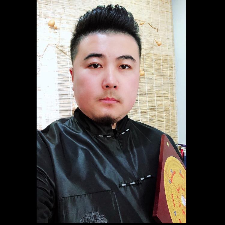 易李先生