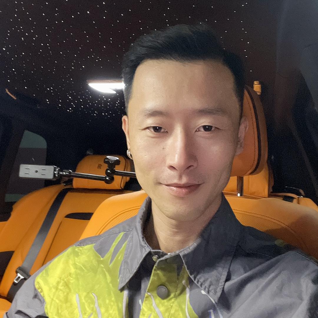 Mr.Lee