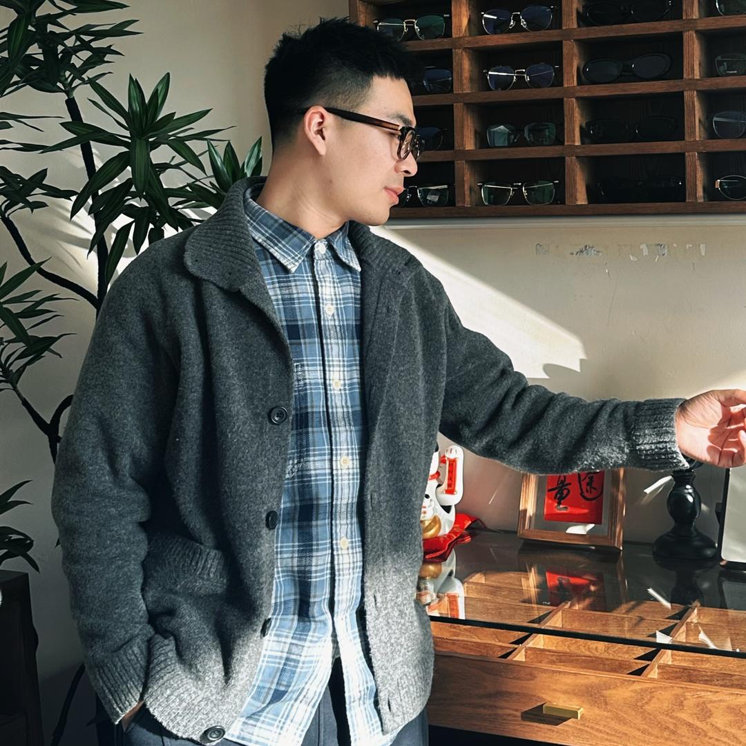 李于眼镜