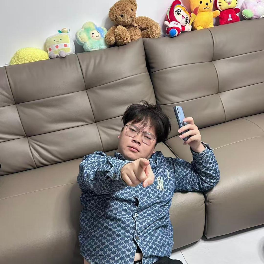 奕尧（减肥版）