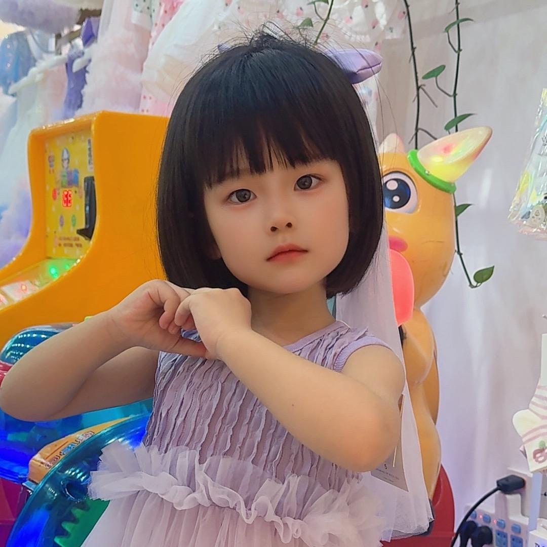 小虎牙💞