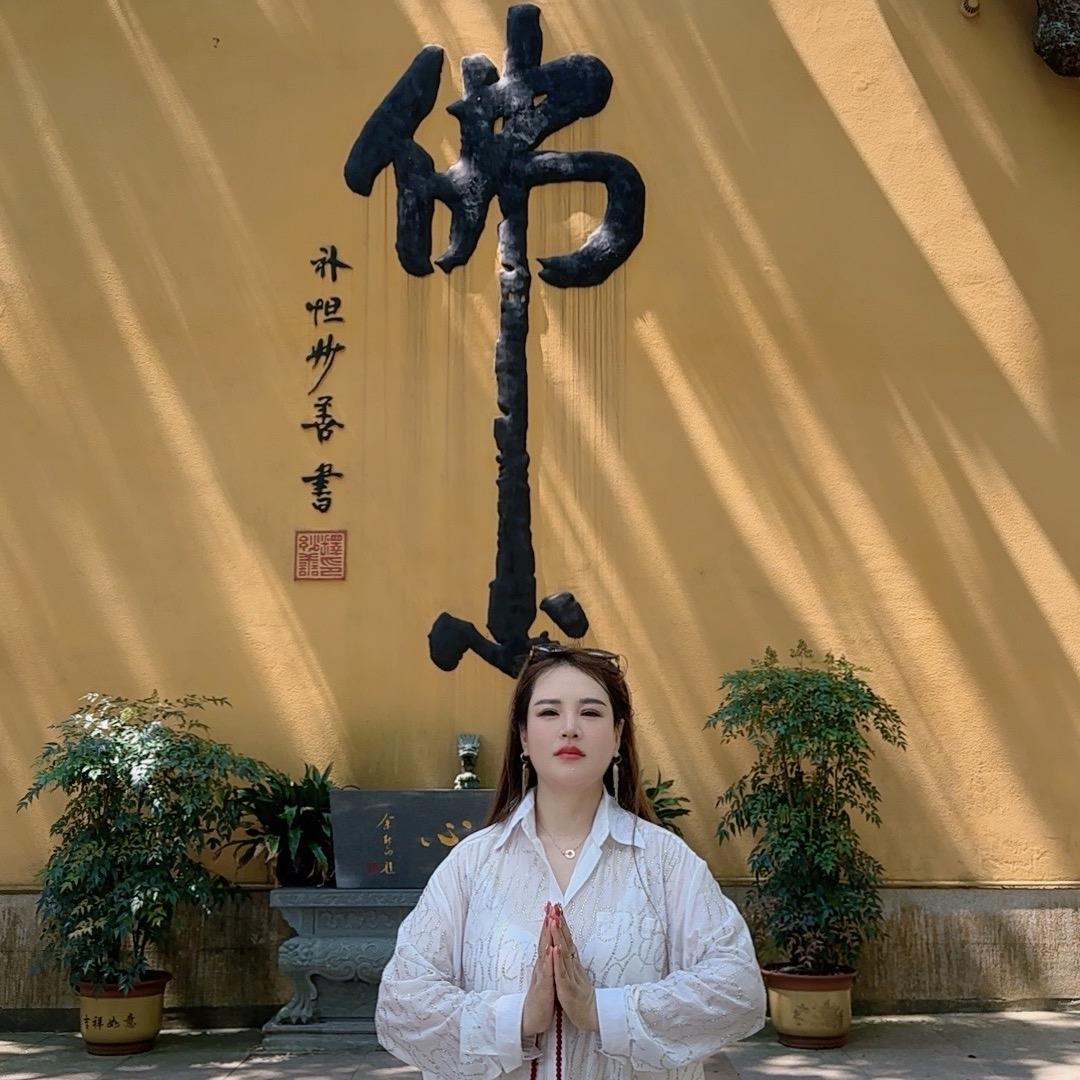 小迟（皮肤管理美容师）
